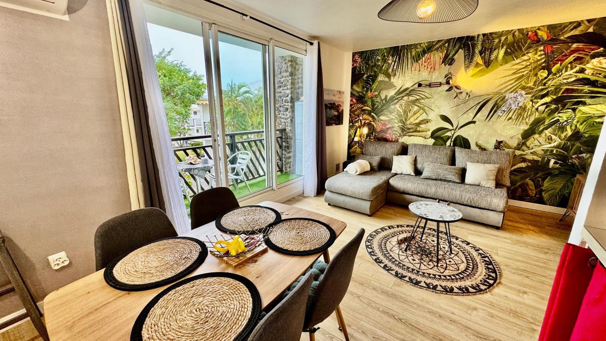 Bikini & Martini Residence Manganao Plage & Piscine Privee Saint-Francois  Buitenkant foto